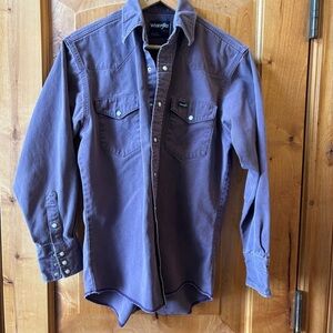 Wrangler Purple Long Sleeve Shirt pearl snap (medium fit)